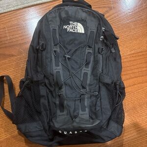 The North Face Quasar Backpack Black Trail Daypack Hiking School Bag Vintage